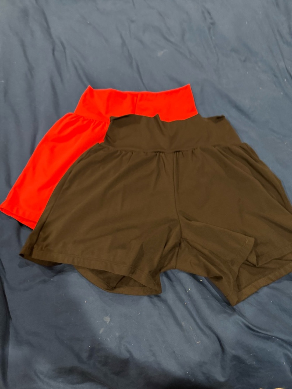 HALARA High-Waist Athletic Shorts Set - Black & Red - Picture 2 of 8